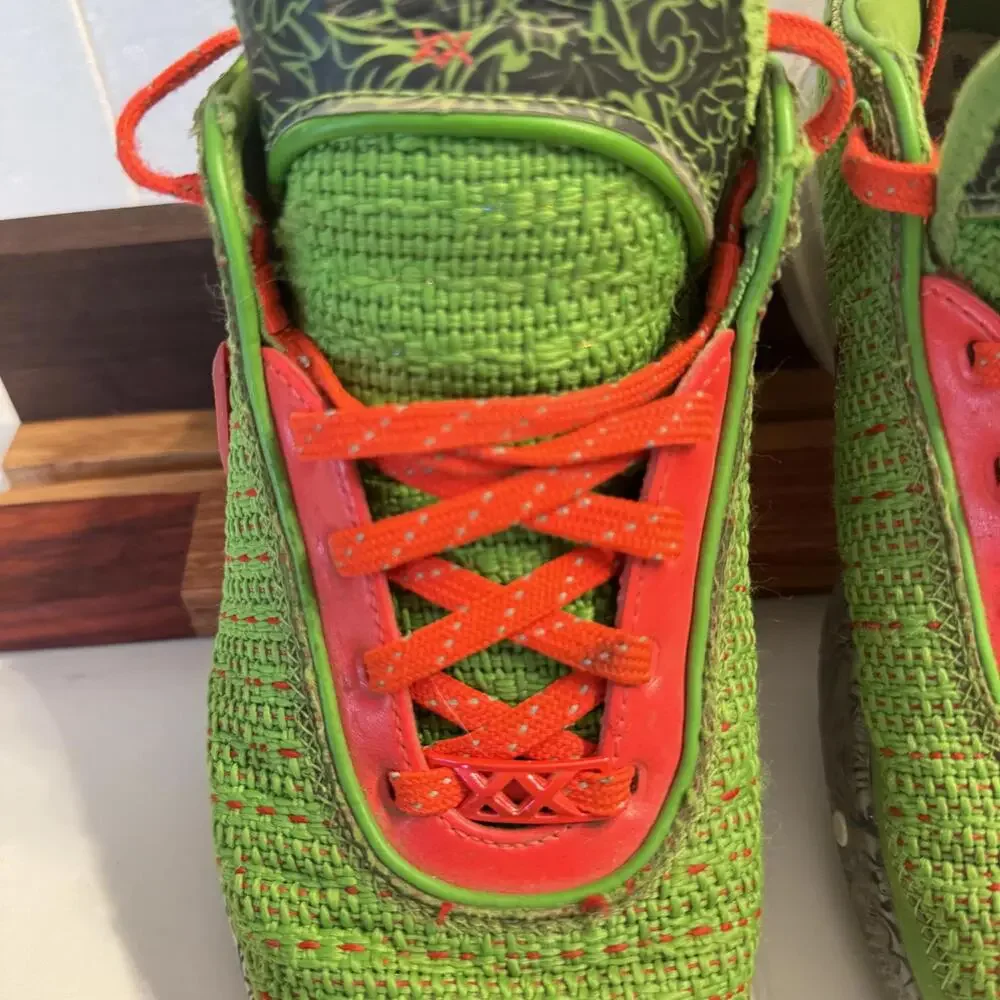 Nike Lebron Sneakers Youth 5.5 Stocking‎ Stuffer 20 Grich Green Basketball GOAT